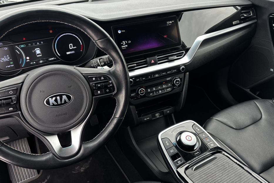 Продам Kia Niro 64 KW авто у Львові  2020 года в Львове