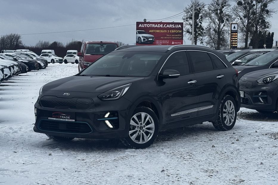 Продам Kia Niro 64 kw PREMIUM авто у Львові 2021 года в Львове