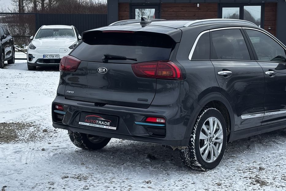 Продам Kia Niro 64 kw PREMIUM авто у Львові 2021 года в Львове