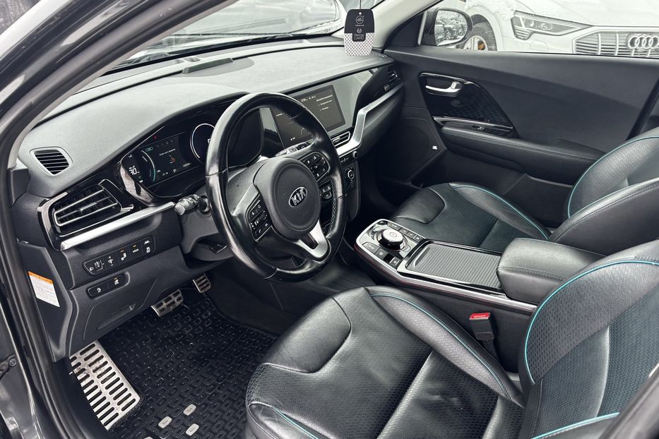 Продам Kia Niro 64 kw PREMIUM авто у Львові 2021 года в Львове