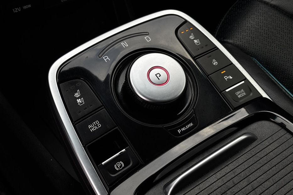 Продам Kia Niro 64 kw PREMIUM авто у Львові 2021 года в Львове