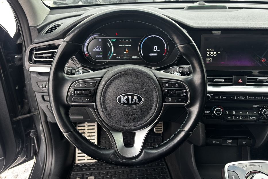 Продам Kia Niro 64 kw PREMIUM авто у Львові 2021 года в Львове
