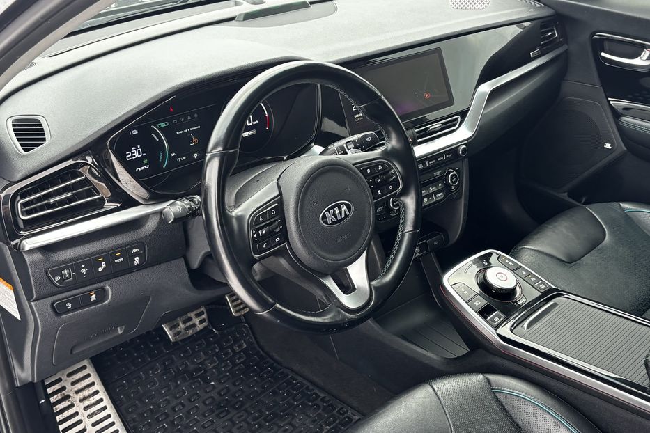 Продам Kia Niro 64 kw PREMIUM авто у Львові 2021 года в Львове