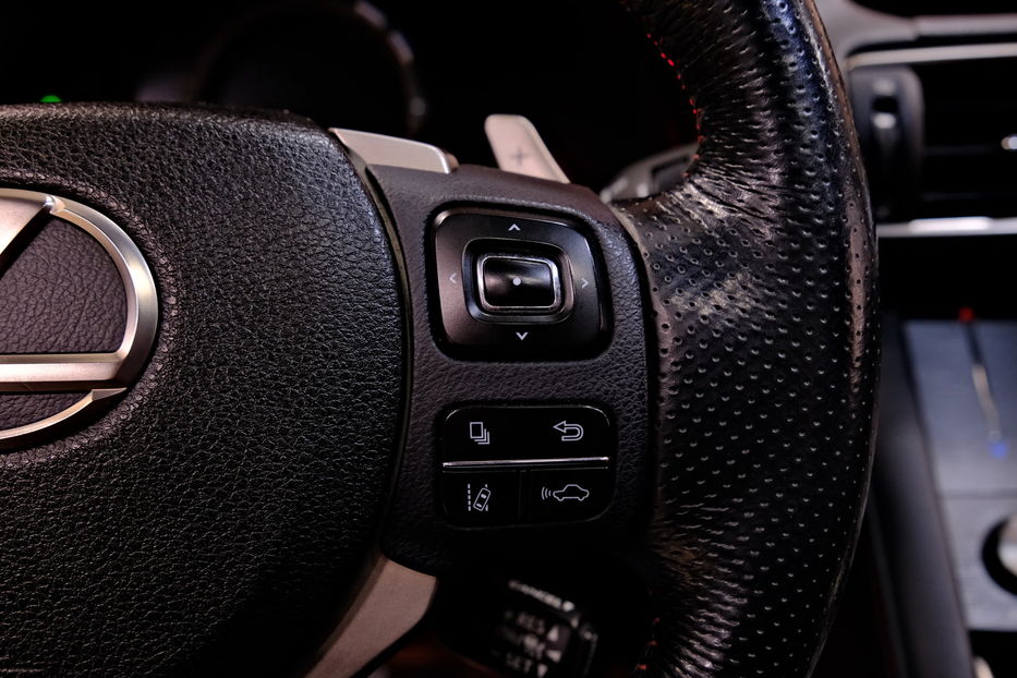 Продам Lexus IS 350 F-Sport 2018 года в Одессе