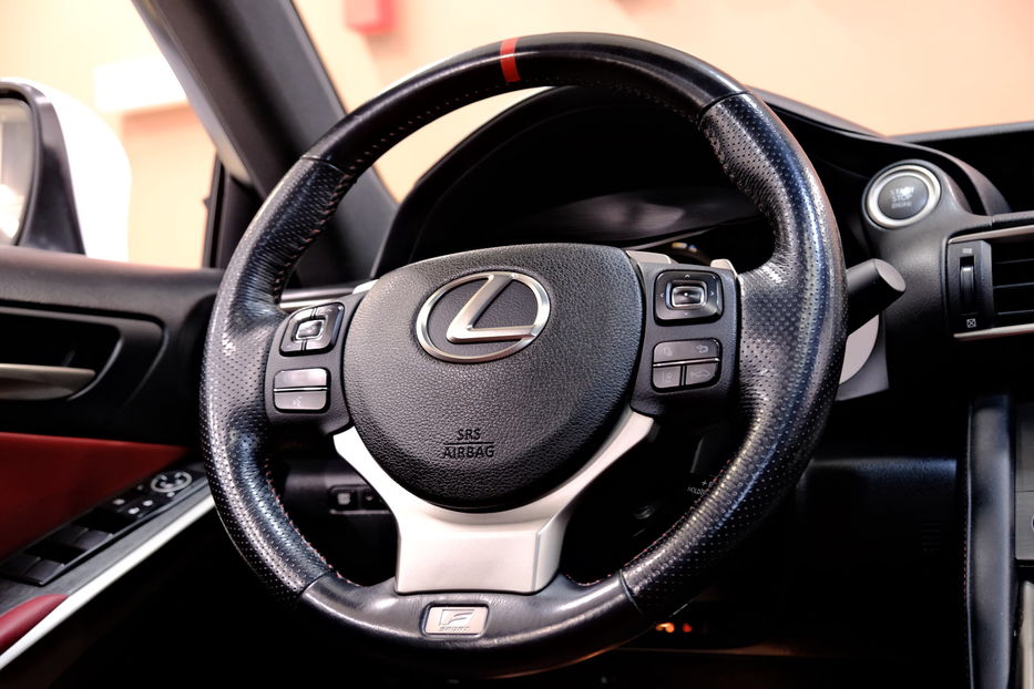 Продам Lexus IS 350 F-Sport 2018 года в Одессе