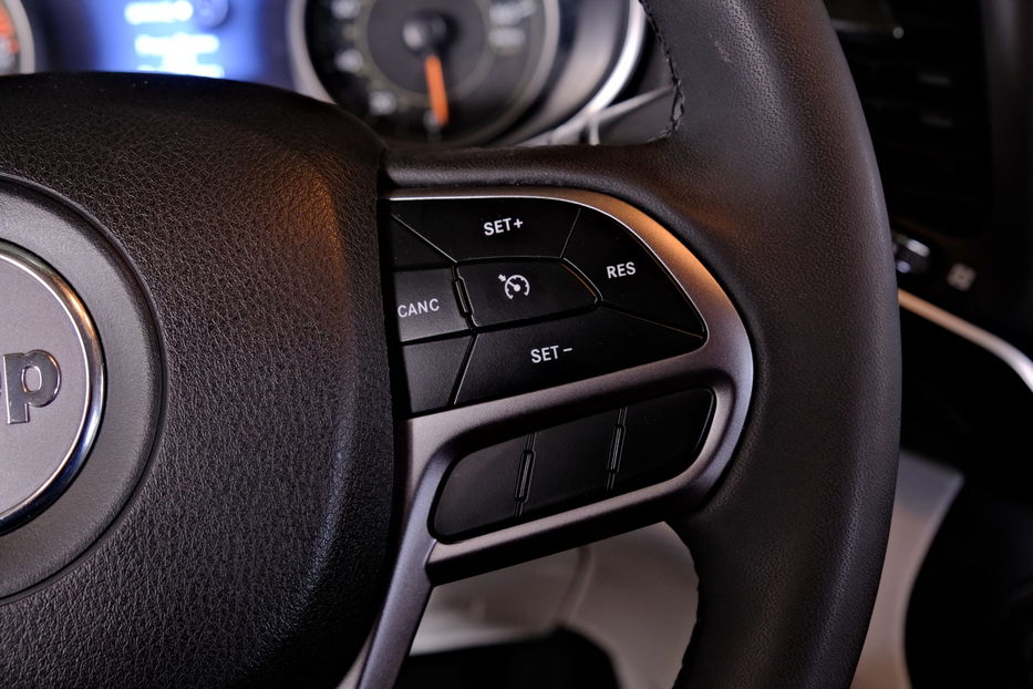 Продам Jeep Cherokee 2022 года в Одессе