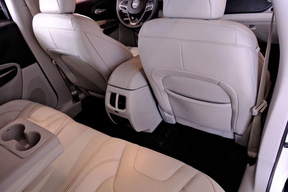 Продам Jeep Cherokee 2022 года в Одессе