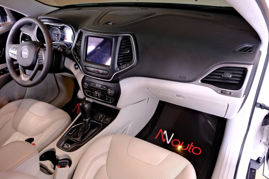 Продам Jeep Cherokee 2022 года в Одессе