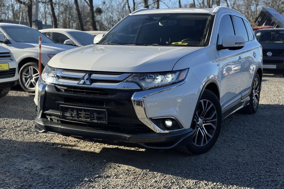 Продам Mitsubishi Outlander (COMIS) 4х4 2017 года в г. Умань, Черкасская область