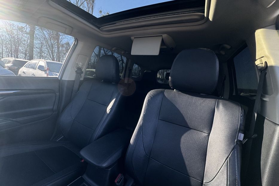 Продам Mitsubishi Outlander (COMIS) 4х4 2017 года в г. Умань, Черкасская область