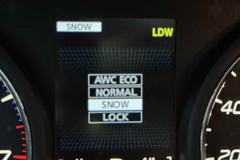 Продам Mitsubishi Outlander (COMIS) 4х4 2017 года в г. Умань, Черкасская область