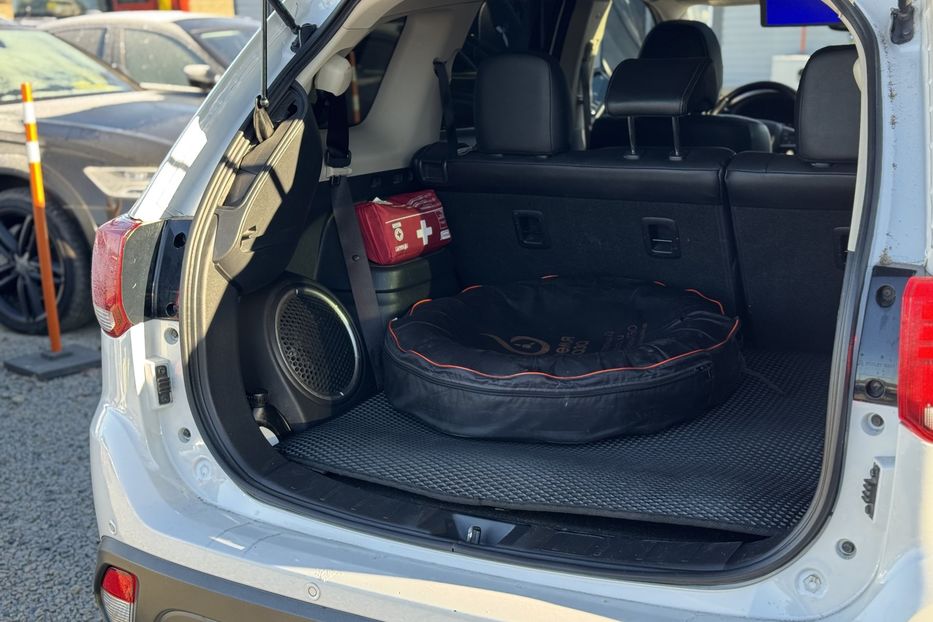 Продам Mitsubishi Outlander (COMIS) 4х4 2017 года в г. Умань, Черкасская область