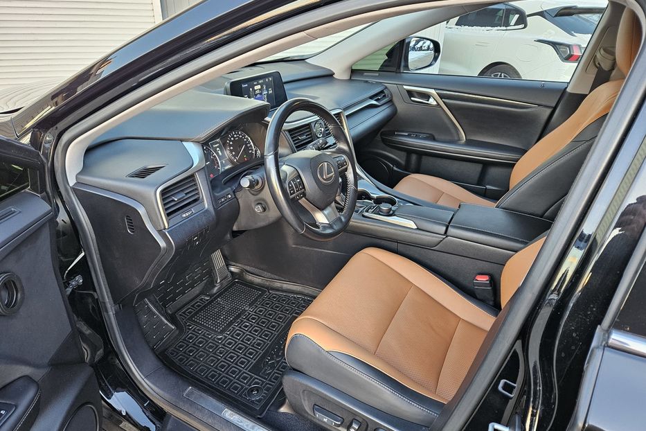 Продам Lexus RX 300 Офіційний 2018 года в Киеве