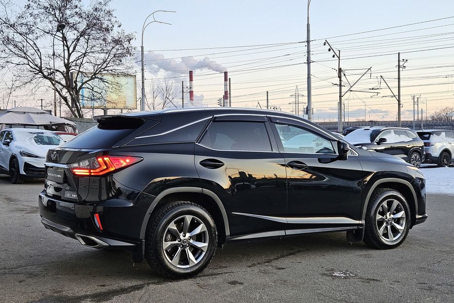 Продам Lexus RX 300 Офіційний 2018 года в Киеве