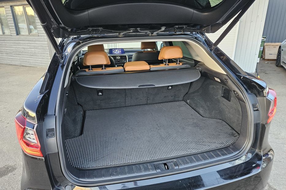 Продам Lexus RX 300 Офіційний 2018 года в Киеве