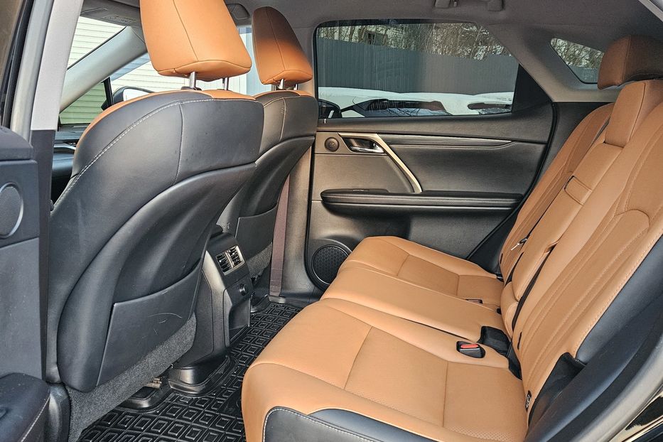 Продам Lexus RX 300 Офіційний 2018 года в Киеве