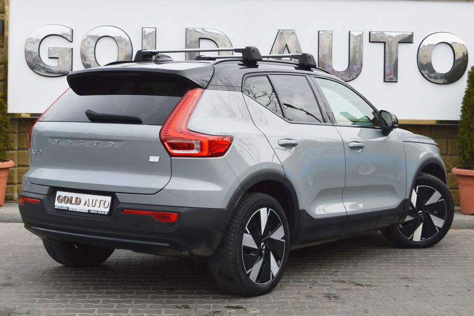 Продам Volvo XC60 XC40 Elektro 70 kWh 2023 года в Одессе
