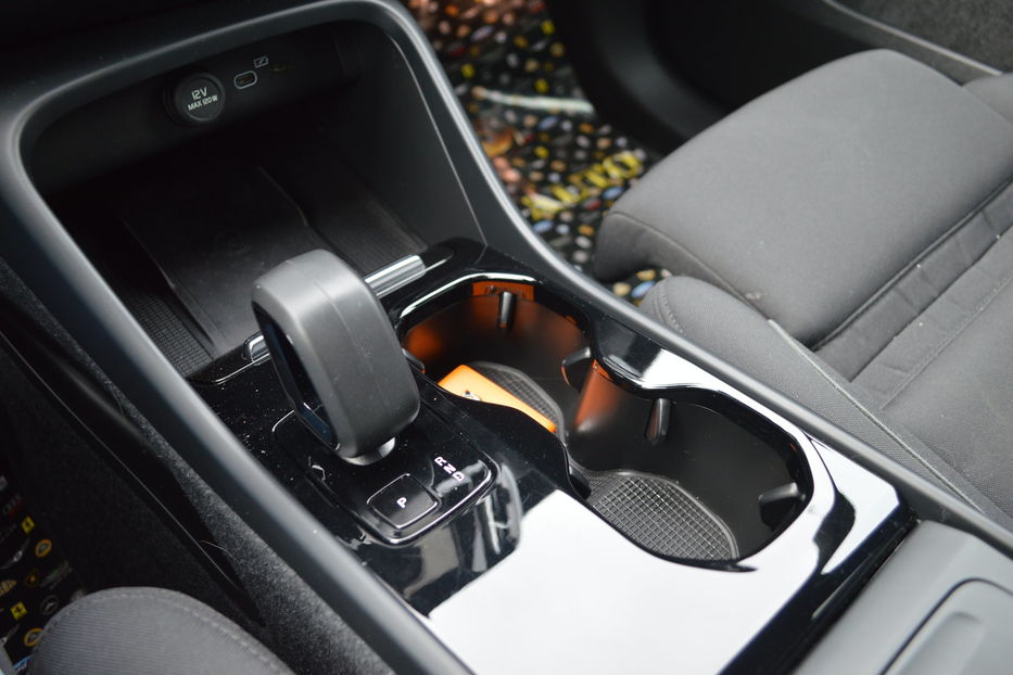 Продам Volvo XC60 XC40 Elektro 70 kWh 2023 года в Одессе