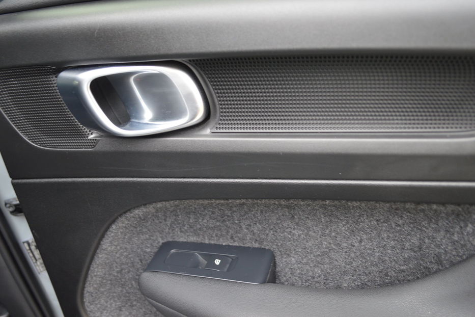 Продам Volvo XC60 XC40 Elektro 70 kWh 2023 года в Одессе