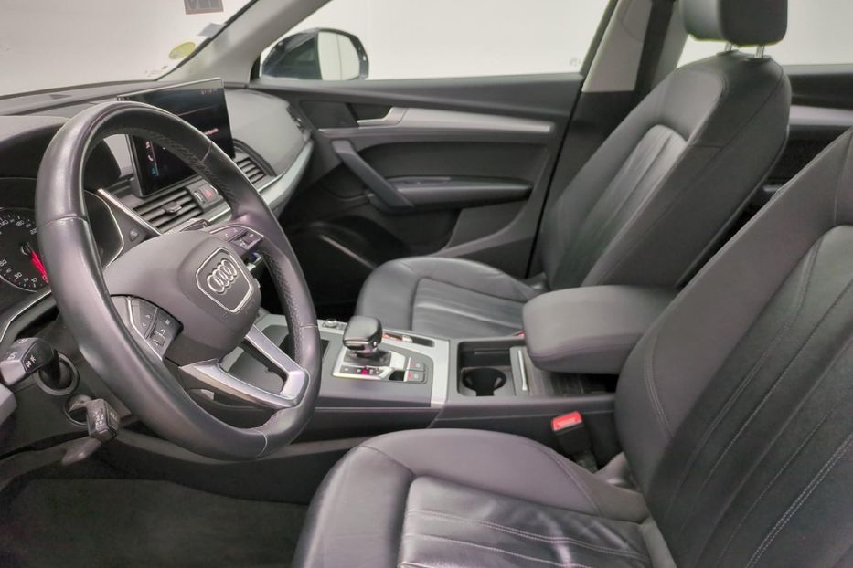 Продам Audi Q5 2.0 120квт авто в Польщі 2021 года в Львове