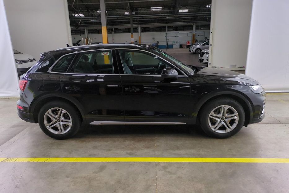 Продам Audi Q5 2.0 120квт авто в Польщі 2021 года в Львове