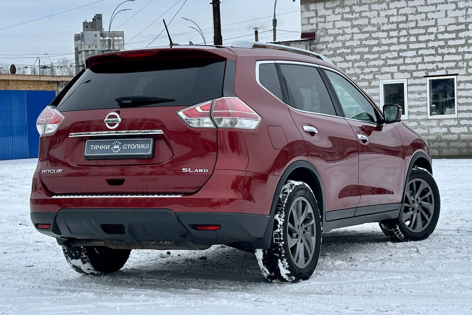 Продам Nissan Rogue 2.5 CVT (170 к.с.) 4WD • SL 2016 года в Киеве