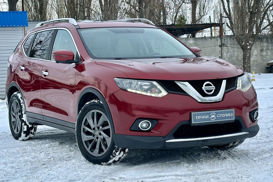 Продам Nissan Rogue 2.5 CVT (170 к.с.) 4WD • SL 2016 года в Киеве