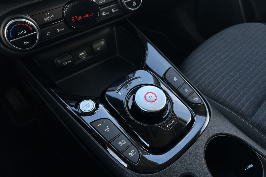 Продам Kia Soul 64кВт Підігрівсидінь/Керма 2021 года в Львове