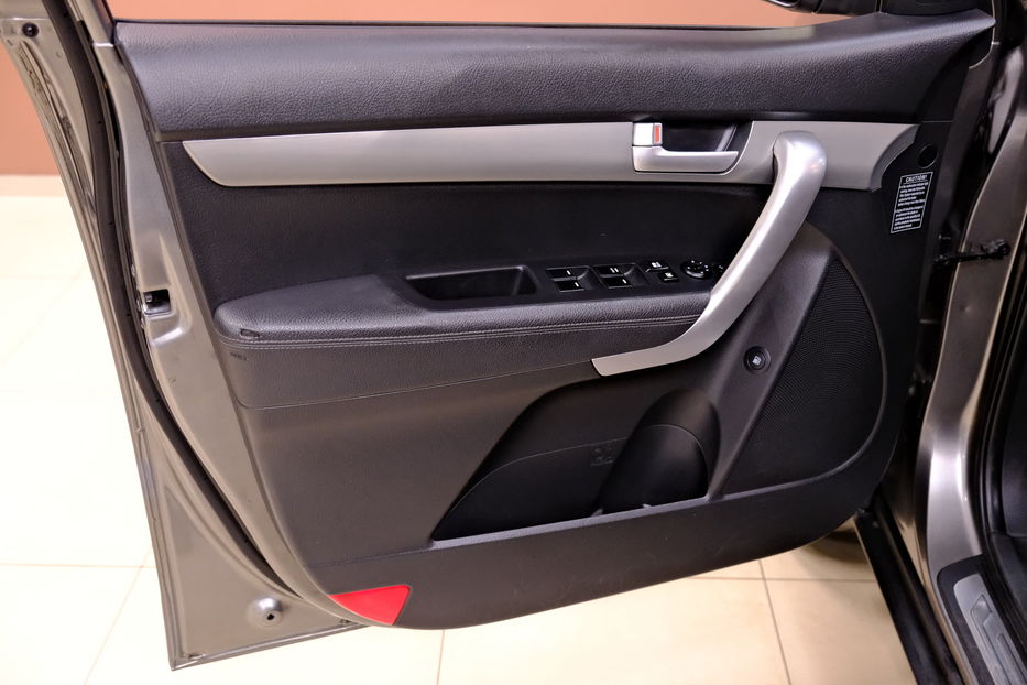 Продам Kia Sorento 2012 года в Одессе