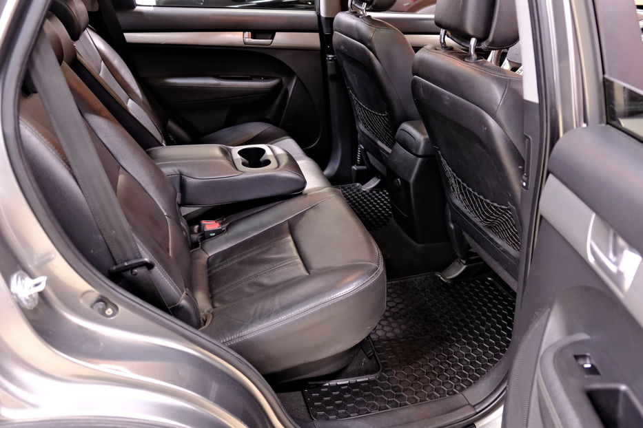Продам Kia Sorento 2012 года в Одессе