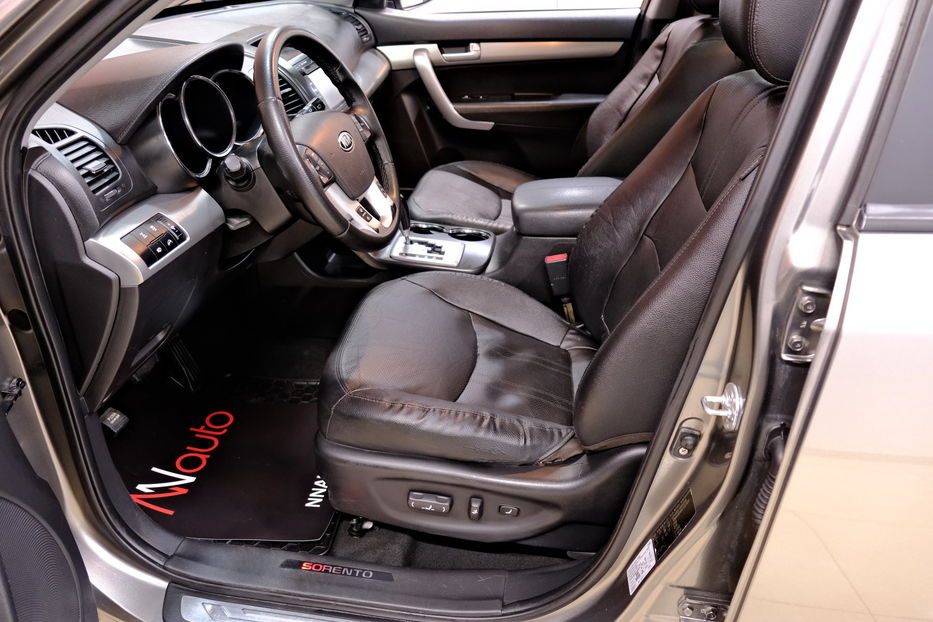 Продам Kia Sorento 2012 года в Одессе
