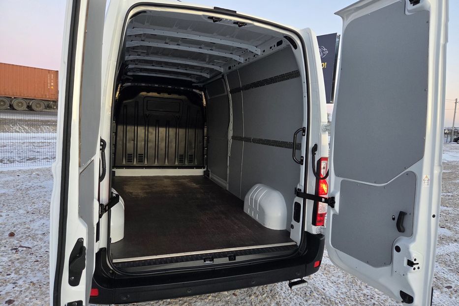 Продам Renault Master груз. L3H2  2020 года в Львове