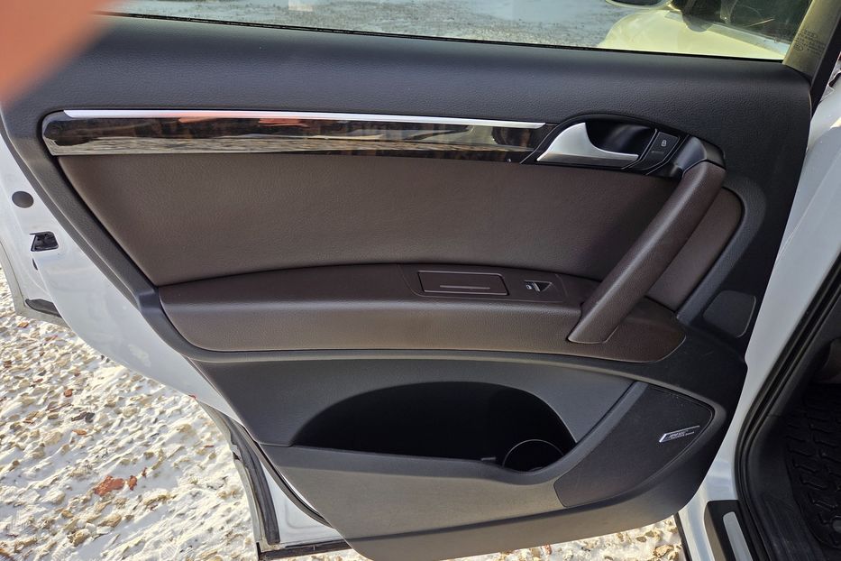 Продам Audi Q7 S-line 2014 года в Львове