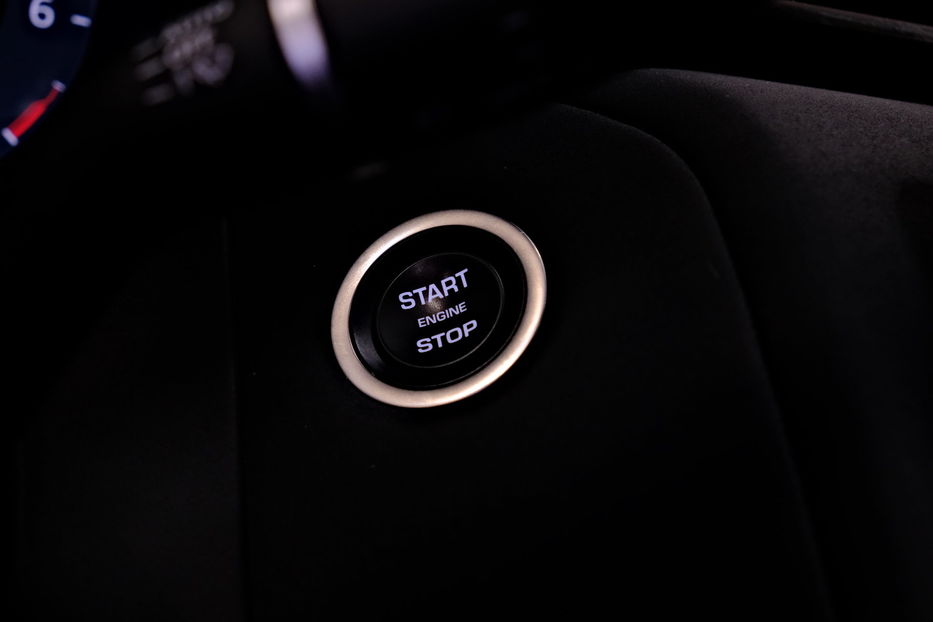 Продам Land Rover Velar 2023 года в Одессе