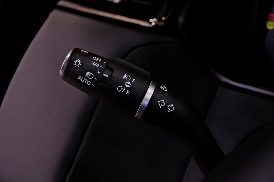 Продам Land Rover Velar 2023 года в Одессе