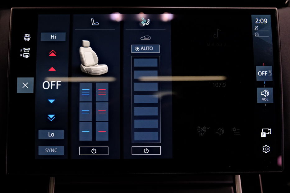 Продам Land Rover Velar 2023 года в Одессе