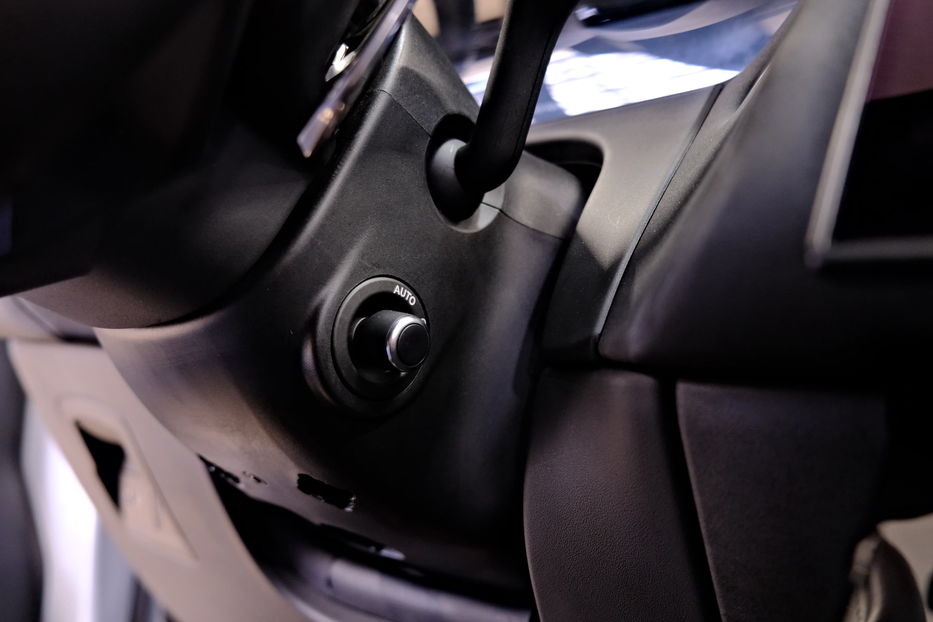 Продам Land Rover Velar 2023 года в Одессе