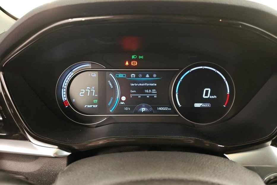 Продам Kia Niro 64кт авто в дорозі 2020 года в Львове