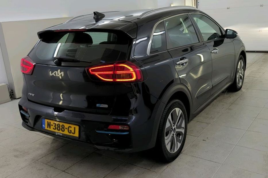 Продам Kia Niro 64квт авто в дорозі 2021 года в Львове