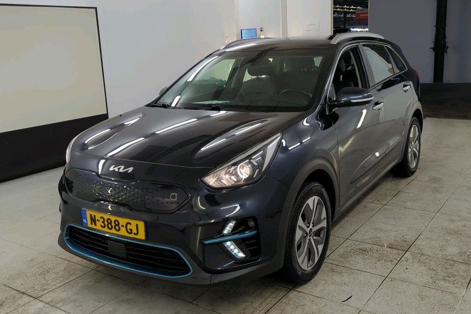 Продам Kia Niro 64квт авто в дорозі 2021 года в Львове