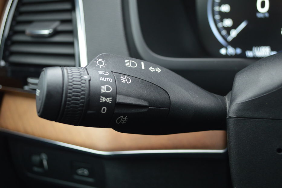 Продам Volvo XC90 2015 года в Одессе