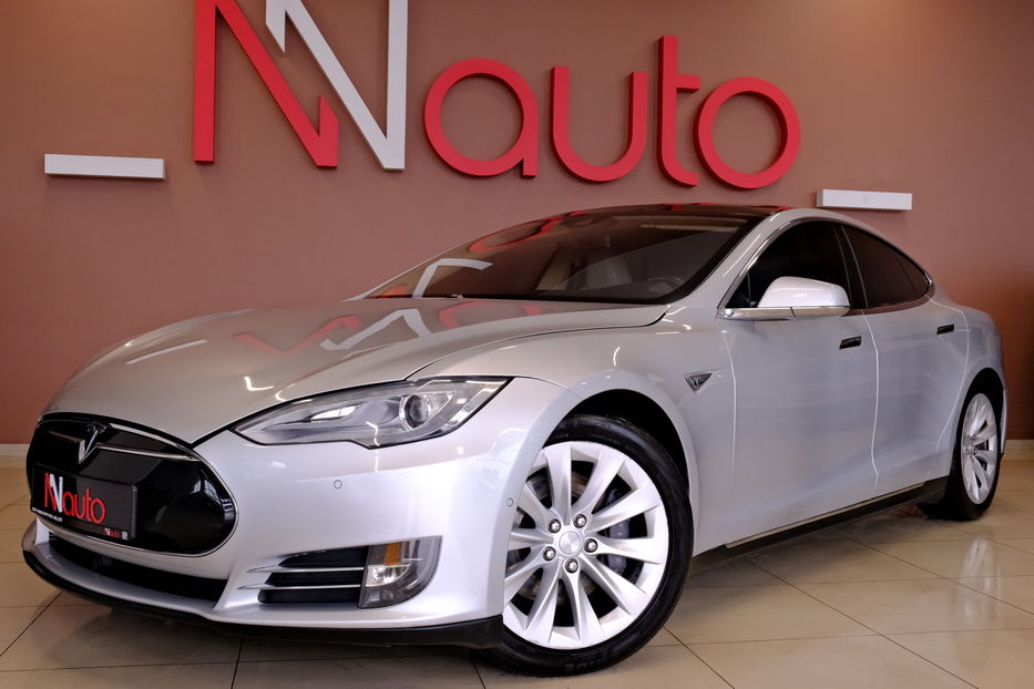 Продам Tesla Model S 2015 года в Одессе
