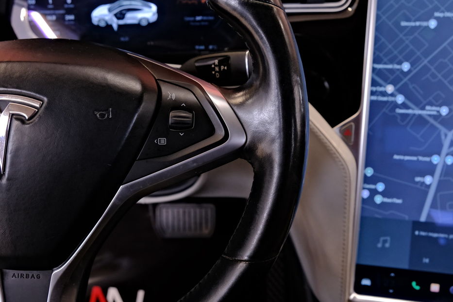 Продам Tesla Model S 2015 года в Одессе