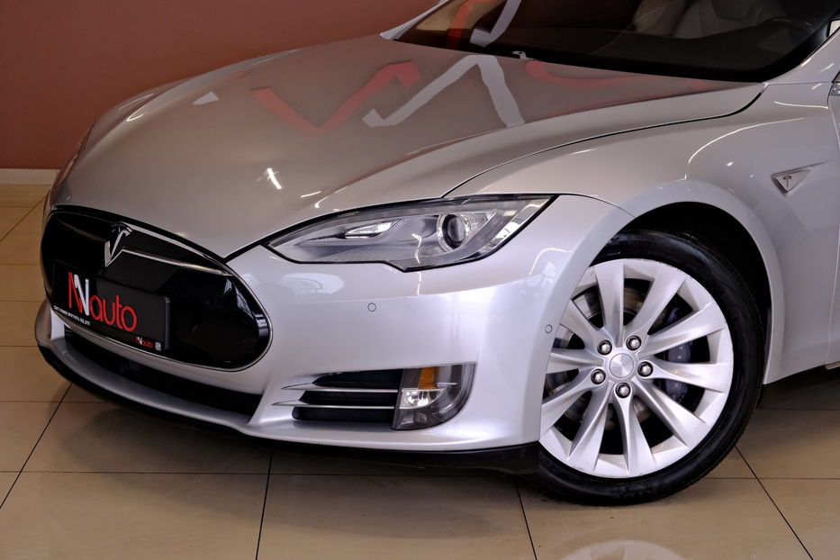 Продам Tesla Model S 2015 года в Одессе