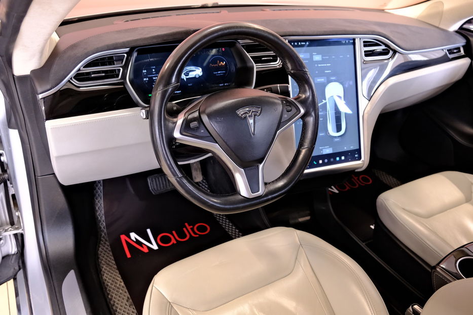 Продам Tesla Model S 2015 года в Одессе