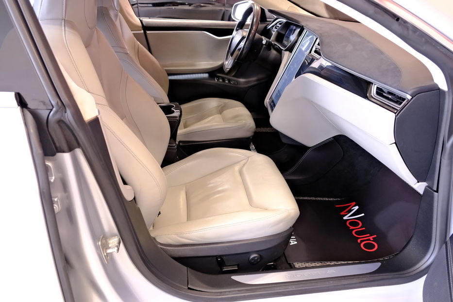 Продам Tesla Model S 2015 года в Одессе