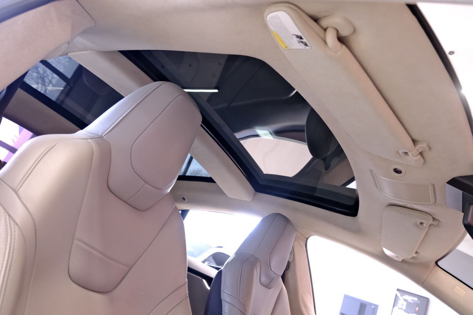 Продам Tesla Model S 2015 года в Одессе
