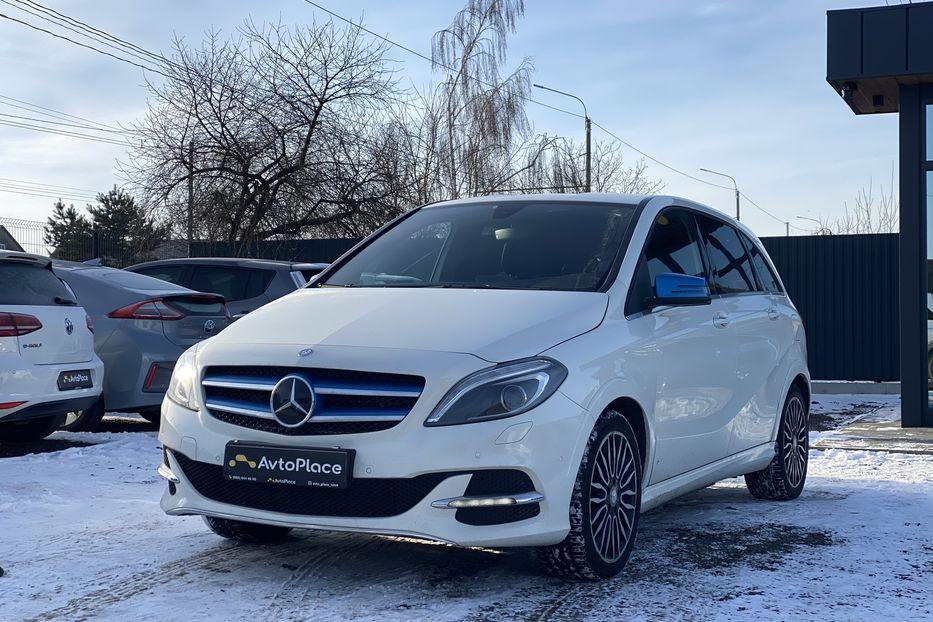 Продам Mercedes-Benz B-Class 2016 года в Луцке