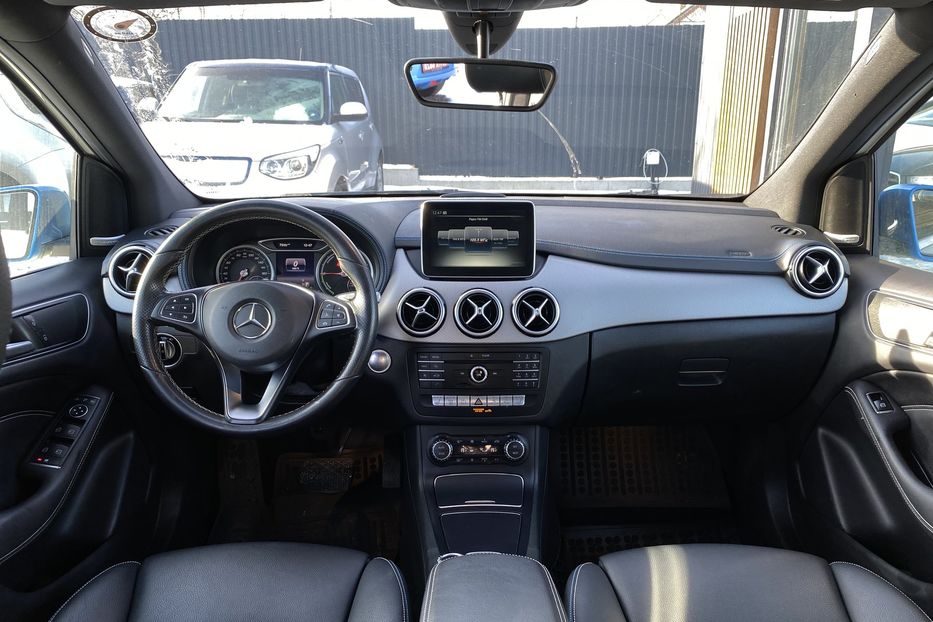 Продам Mercedes-Benz B-Class 2016 года в Луцке