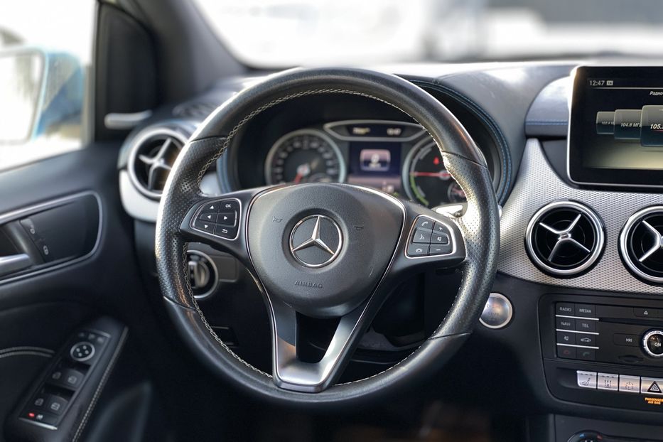 Продам Mercedes-Benz B-Class 2016 года в Луцке